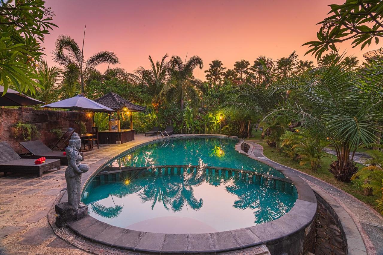 Pondok Wisata Sartaya 2 Lovina Exterior foto